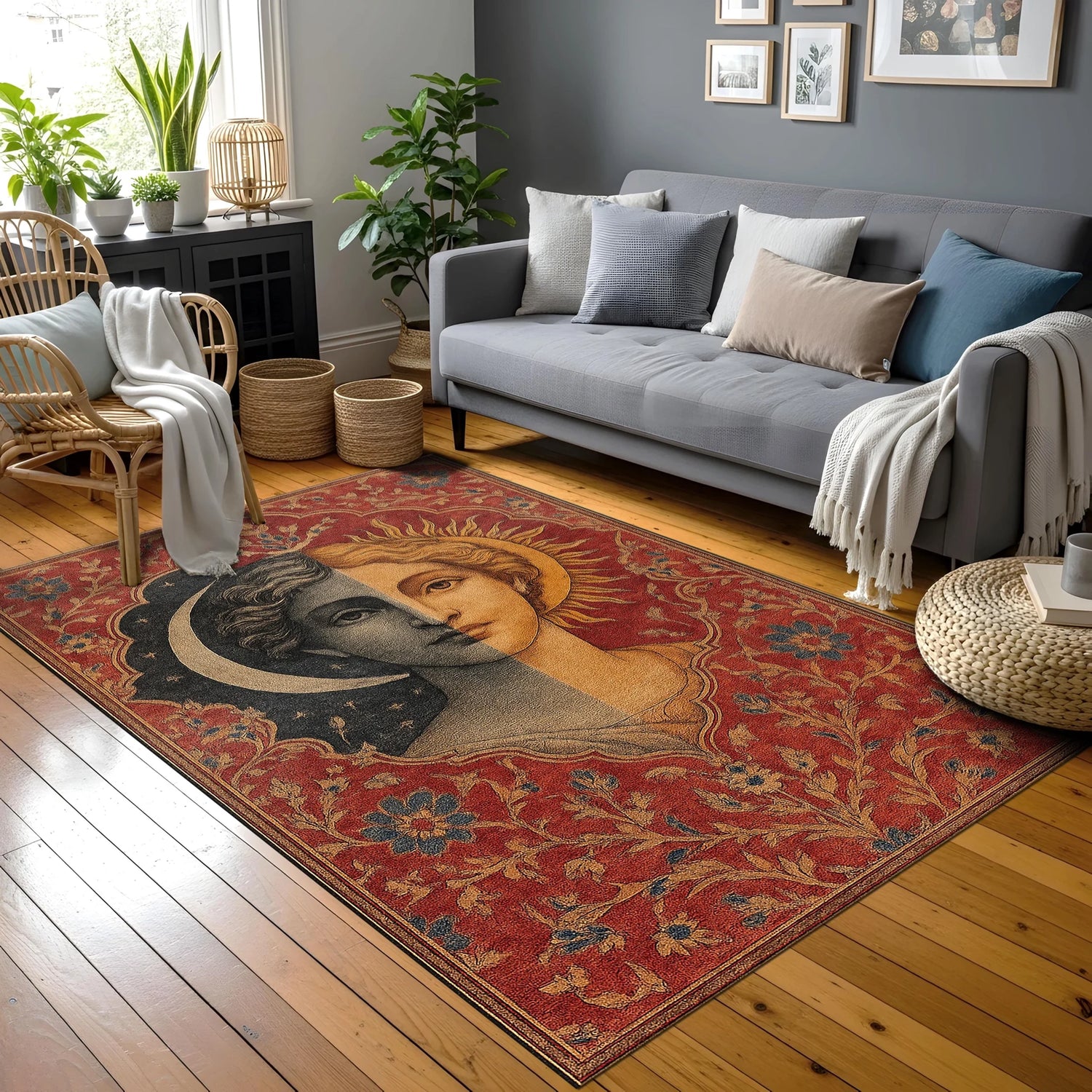 Ortada ikiye bölünmüş güneş ve ay temalı kadın portresi, çevresinde yoğun çiçek ve yaprak motifleriyle çerçevelenmiş dekoratif halı; sıcak kırmızı, altın ve koyu tonların dengesi, simetrik düzen ve sanatsal illüstrasyon stili.