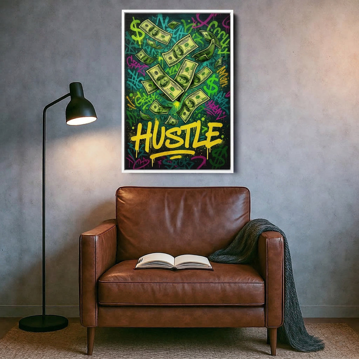 Beyaz çerçeve ile dengeli ve ferah bir görünüm kazanan “Hustle” yazılı dolar temalı bu kanvas tablo, modern pop art ve sokak estetiğini şık bir sunumla birleştirir. Canlı renkler ve net konturlar, yüksek çözünürlüklü baskı sayesinde duvarda güçlü bir odak noktası oluşturur. Ofis, çalışma odası ve genç odaları için ilham verici bir dekorasyon alternatifi sunan bu eser FabricUp koleksiyonundandır.
