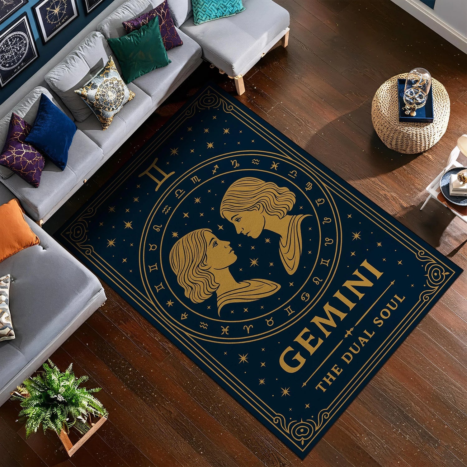 Lacivert zemin üzerinde altın tonlarda İkizler burcu sembolü, karşılıklı iki yüz figürü ve etrafında zodyak işaretleri bulunan sanatsal halı; astroloji teması, simetrik dairesel kompozisyon, yıldız motifleri ve klasik illüstrasyon stili.