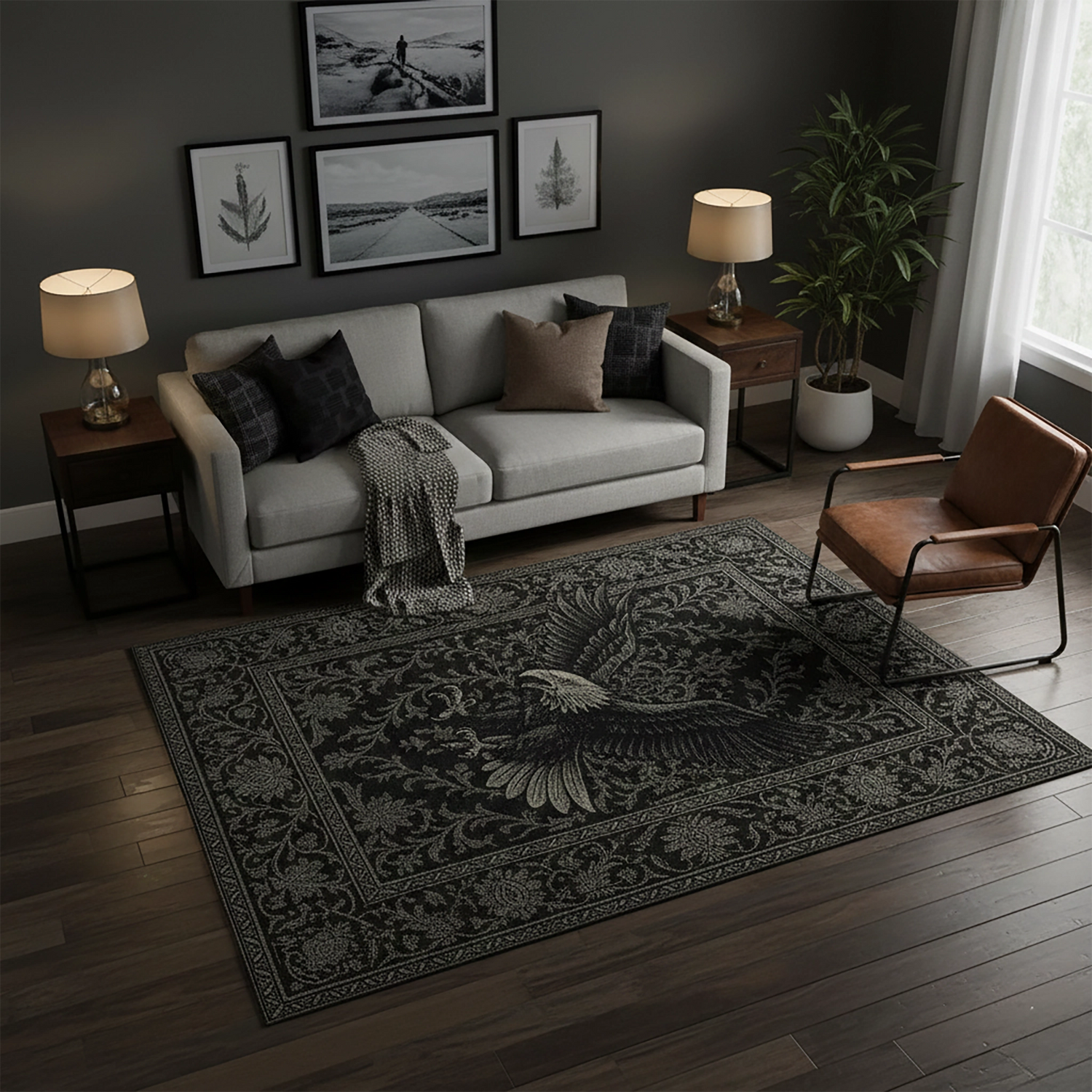 Koyu siyah zemin üzerinde kanatlarını açmış kartal figürü bulunan, detaylı tüy dokusu ve güçlü duruşuyla öne çıkan, etrafı ince işçilikli oryantal çiçek ve yaprak motifli bordürle çevrili, simetrik kompozisyonlu, gotik ve klasik stil birleşimi dekoratif halı.
