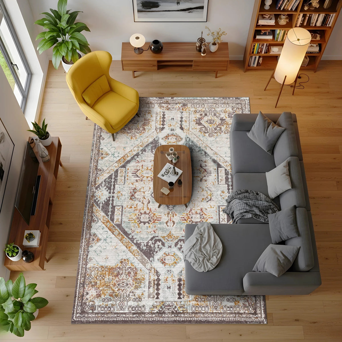 Krem, gri ve altın tonlarının dengeli uyumuyla tasarlanan bu medalyonlu klasik halı, simetrik geometrik desenleri, ince bordür süslemeleri ve geleneksel motif yapısıyla zamansız bir oriental estetik yansıtır.
