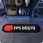 Oyun tutkunlarına özel "FPS DÜŞTÜ" ibareli dekoratif paspas halı. Modern siyah zemin, canlı kırmızı grafik detayları ve net beyaz tipografisi ile oyun odası konseptine uygun, estetik ve kaymaz tabanlı iç mekan tekstil ürünü.